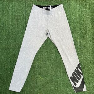 Nike leggings